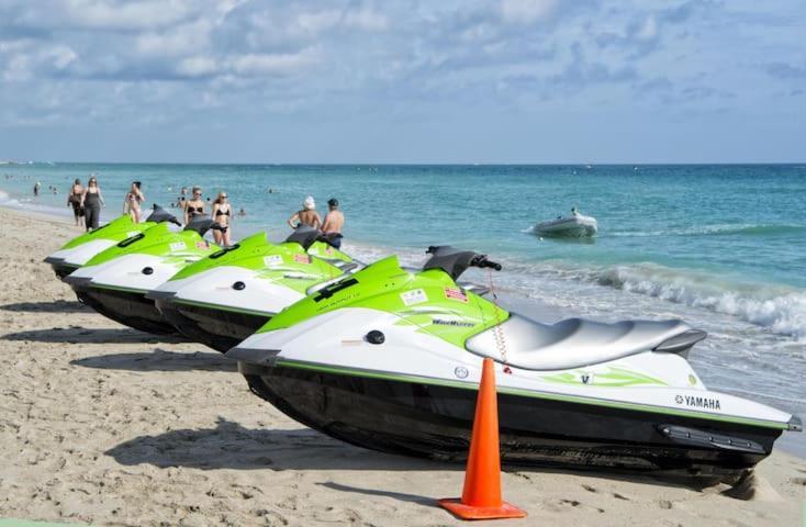 Vacay Spot Experience Luna Sky! 65" Tv Bar, Bbq, Shower Massage Jets, Music, Go To Fl Keys Homestead Eksteriør bilde