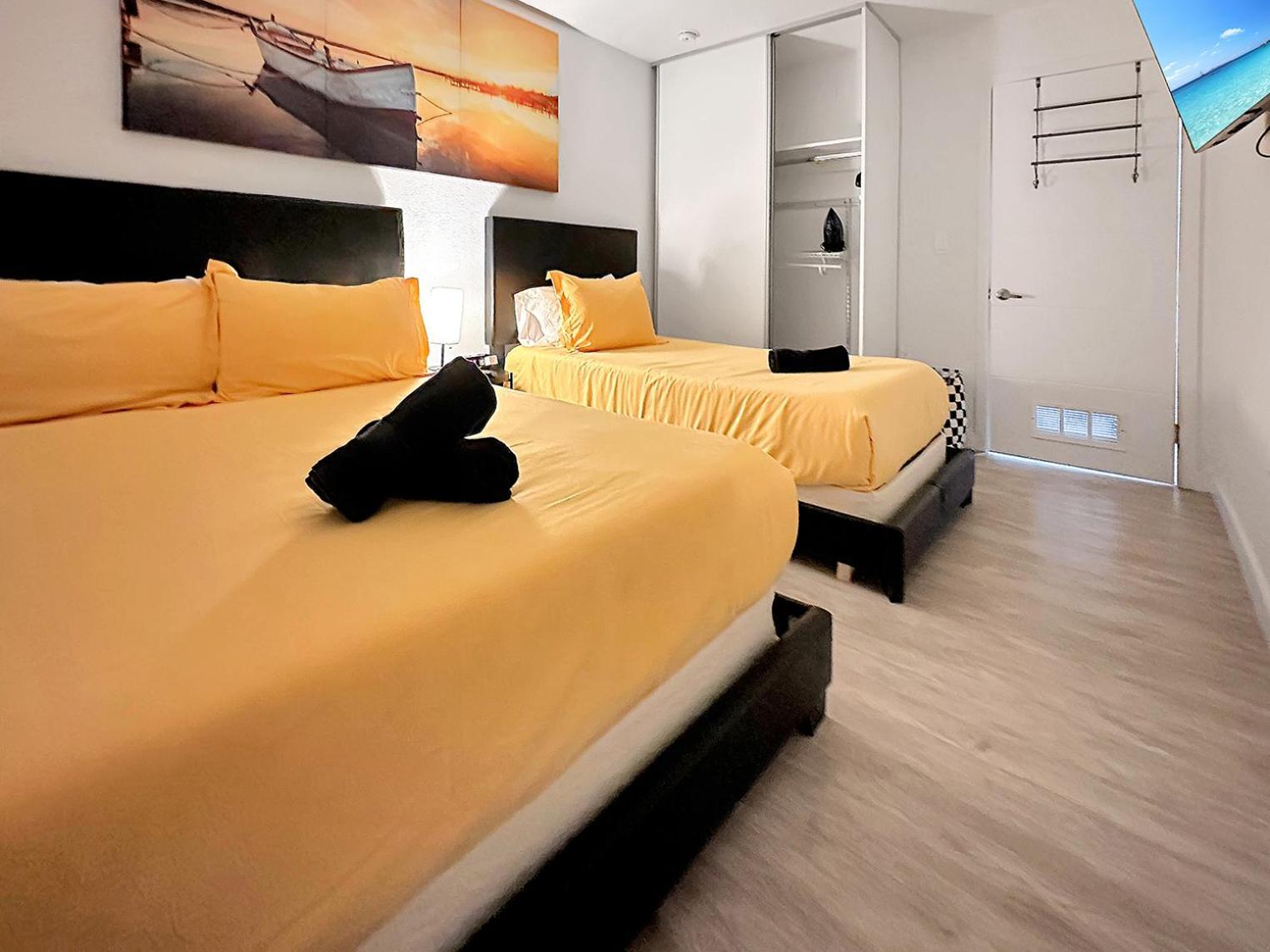 Vacay Spot Experience Luna Sky! 65" Tv Bar, Bbq, Shower Massage Jets, Music, Go To Fl Keys Homestead Eksteriør bilde