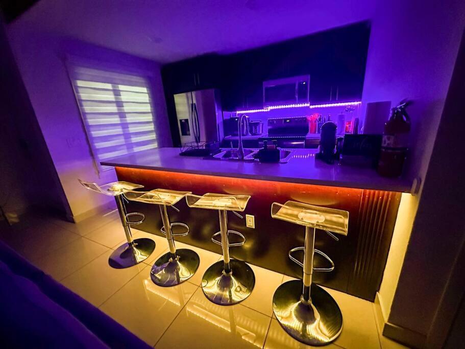 Vacay Spot Experience Luna Sky! 65" Tv Bar, Bbq, Shower Massage Jets, Music, Go To Fl Keys Homestead Eksteriør bilde