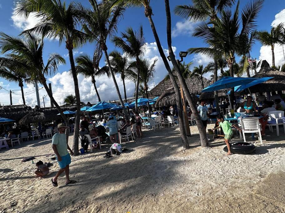 Vacay Spot Experience Luna Sky! 65" Tv Bar, Bbq, Shower Massage Jets, Music, Go To Fl Keys Homestead Eksteriør bilde